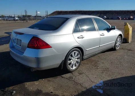 2006 Honda Accord 3.0 Lx from USA, damaged, VIN 1HGCM66326A021104